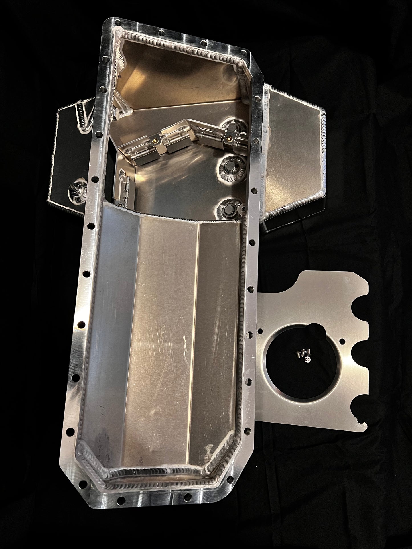 E30 24V OIL SUMP V3